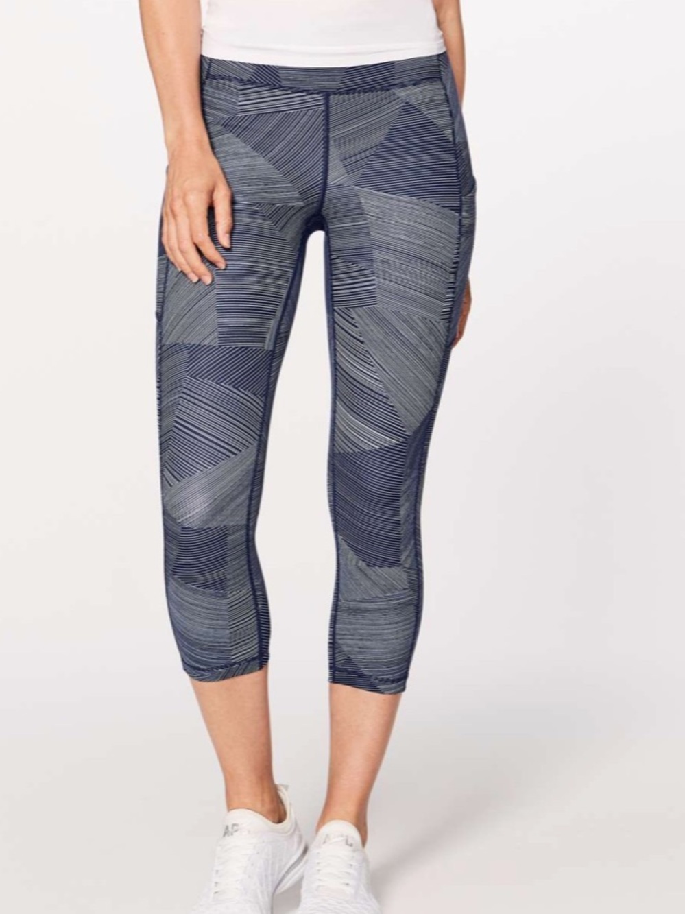 Lululemon Speed Up Crop 21”